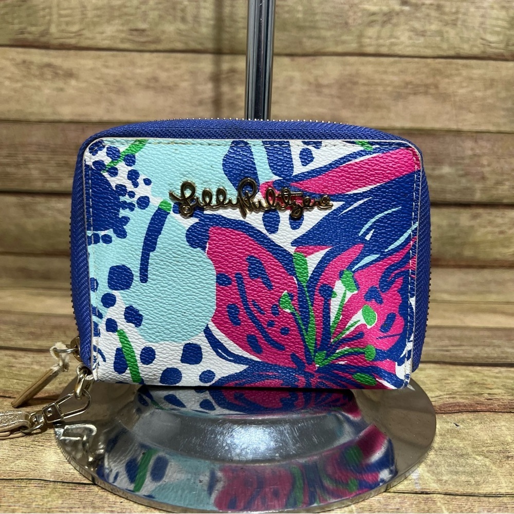 Lilly Pulitzer Blue Flora Wallet